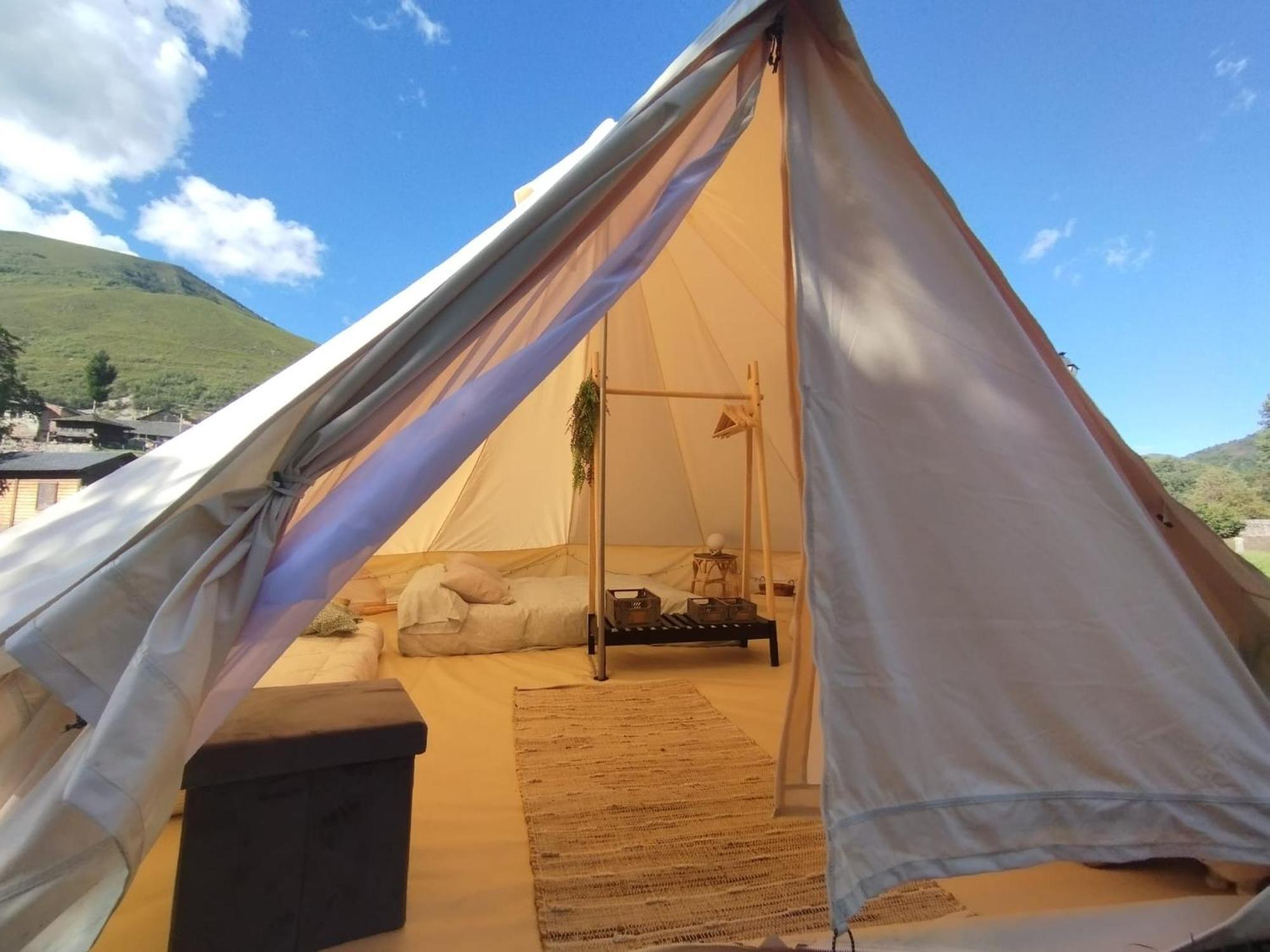 Camping La Zarapica - Palacios Del Sil Zewnętrze zdjęcie